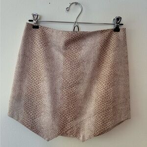 Olivaceous Textured Skirt (size small) gently used